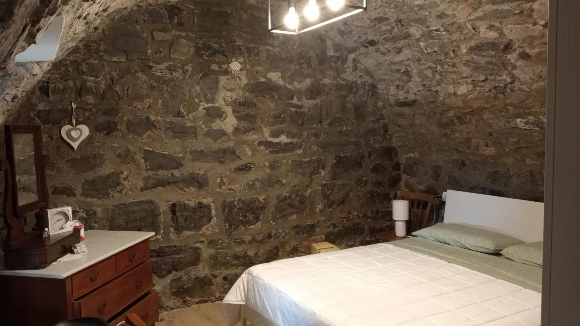 Apartment Iseolakerental - Il Nido Di Gio Riva di Solto